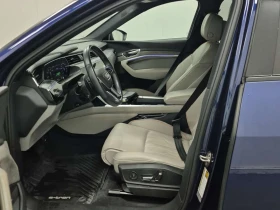 Audi E-Tron TECHNIK/ CARFAX/2 Ключа/Подгрев/Обдух/Панорама - 24900 € / 48700.17 лв. - 93165239 7