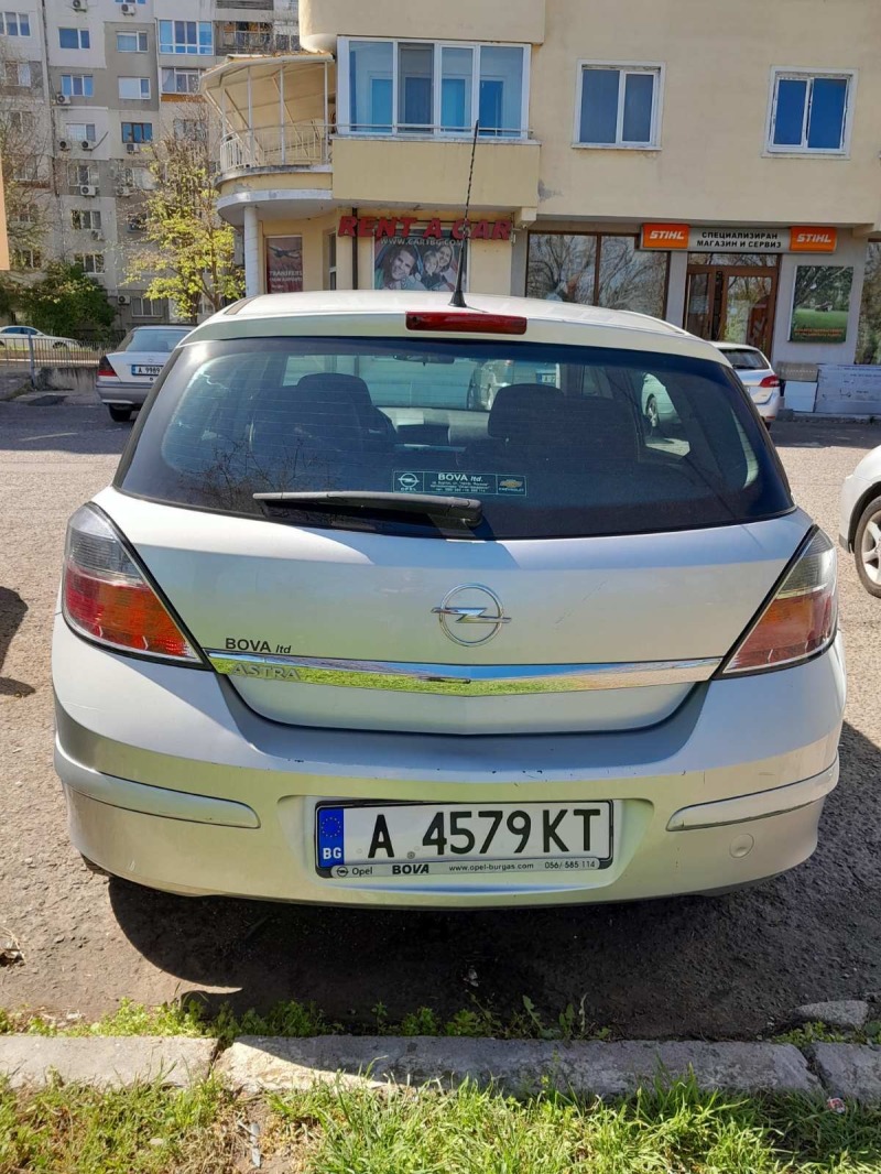 Opel Astra 1.4 I, 90kc Facelift, снимка 4 - Автомобили и джипове - 45338323