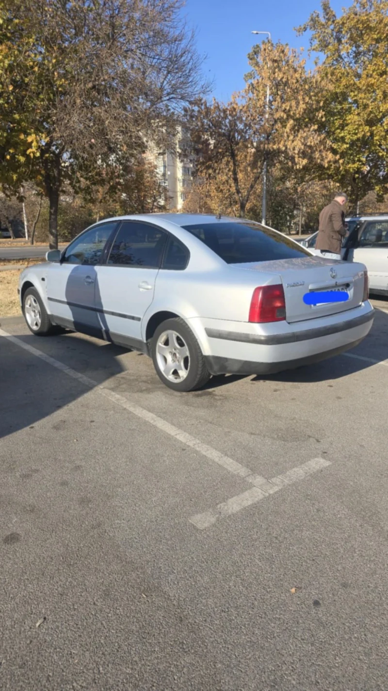 VW Passat 1.9, снимка 4 - Автомобили и джипове - 48209666