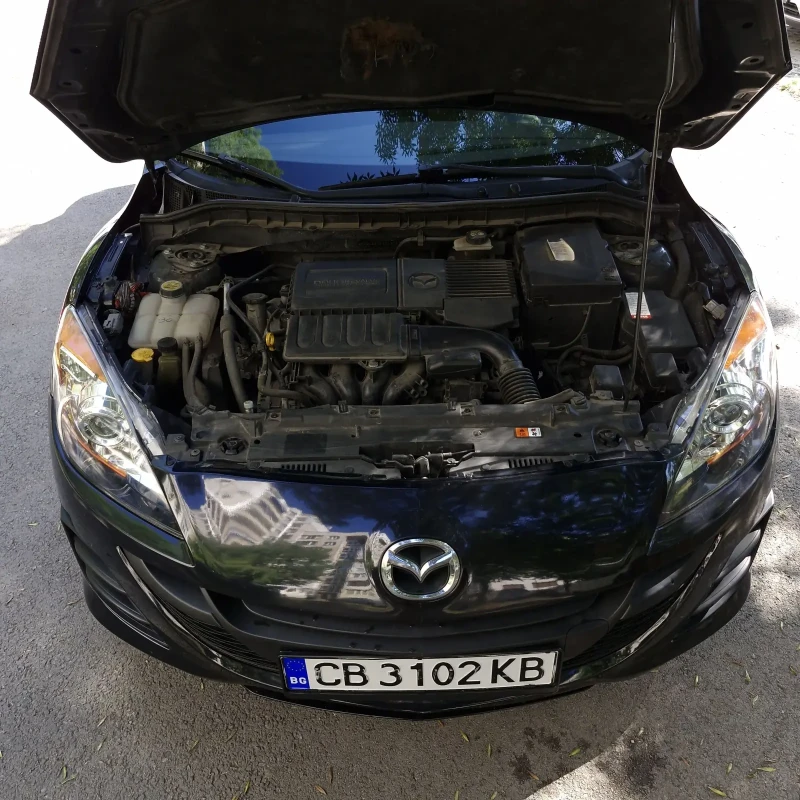 Mazda 3 2010, снимка 2 - Автомобили и джипове - 48230458