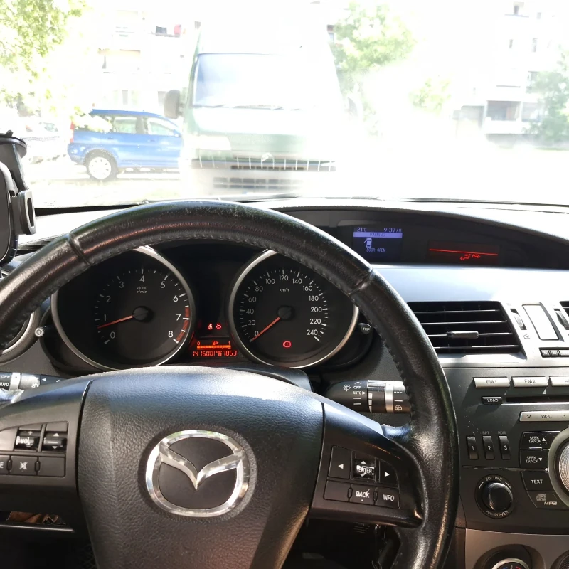 Mazda 3 2010, снимка 12 - Автомобили и джипове - 48230458