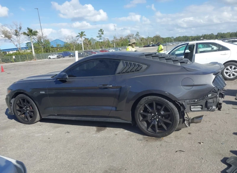 Ford Mustang, снимка 4 - Автомобили и джипове - 48724885