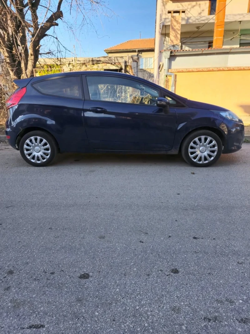 Ford Fiesta, снимка 3 - Автомобили и джипове - 49247678