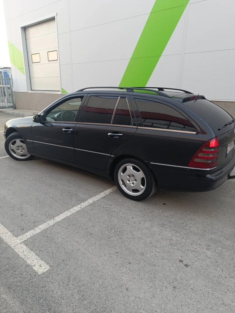 Mercedes-Benz C 220 C220, снимка 1 - Автомобили и джипове - 49393785