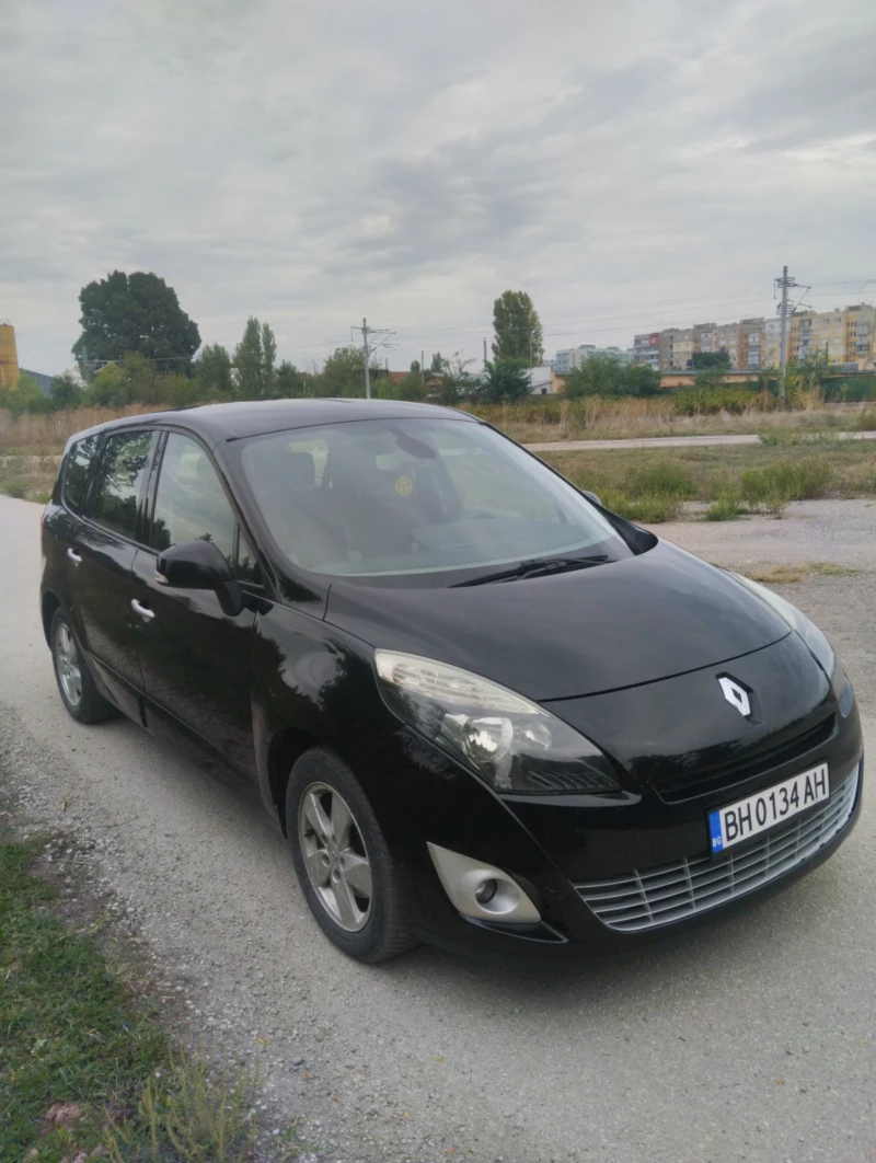 Renault Grand scenic 1.5dci, снимка 3 - Автомобили и джипове - 52875781