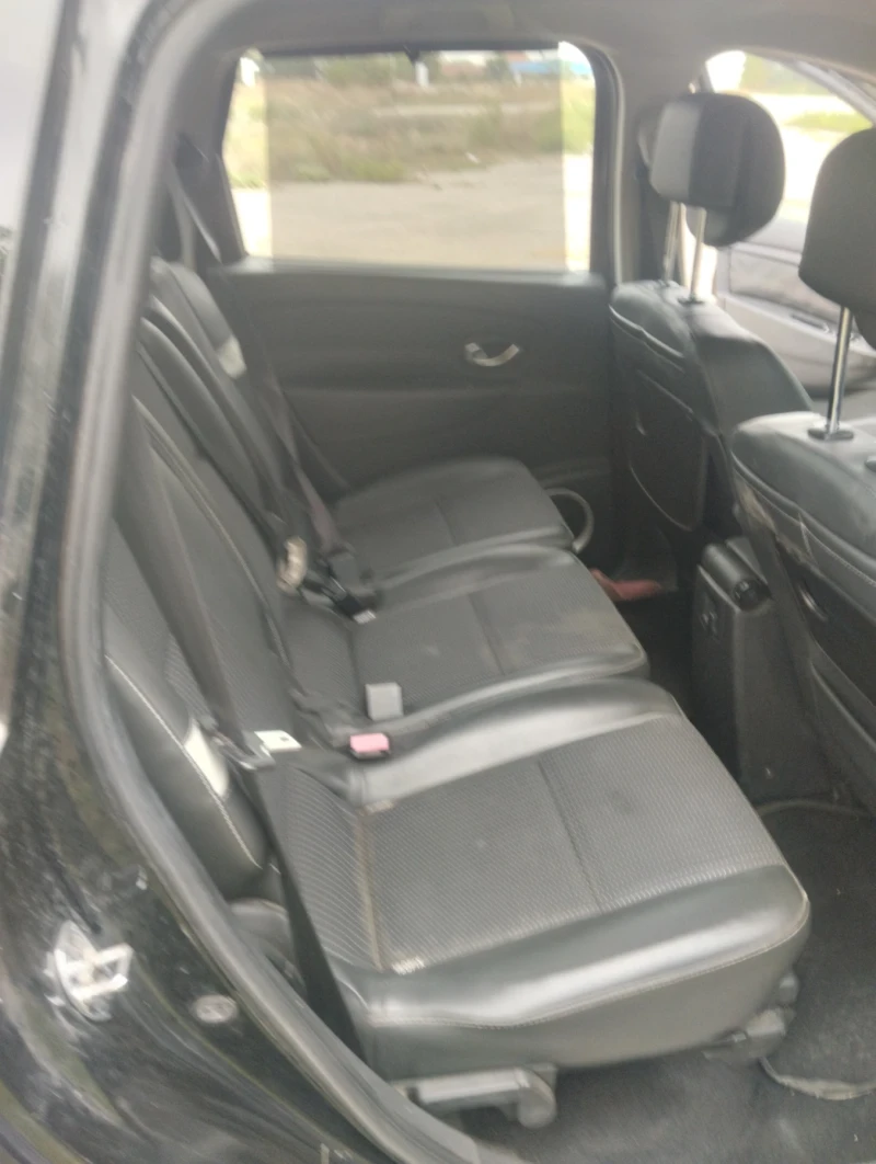 Renault Grand scenic 1.5dci, снимка 5 - Автомобили и джипове - 52875781