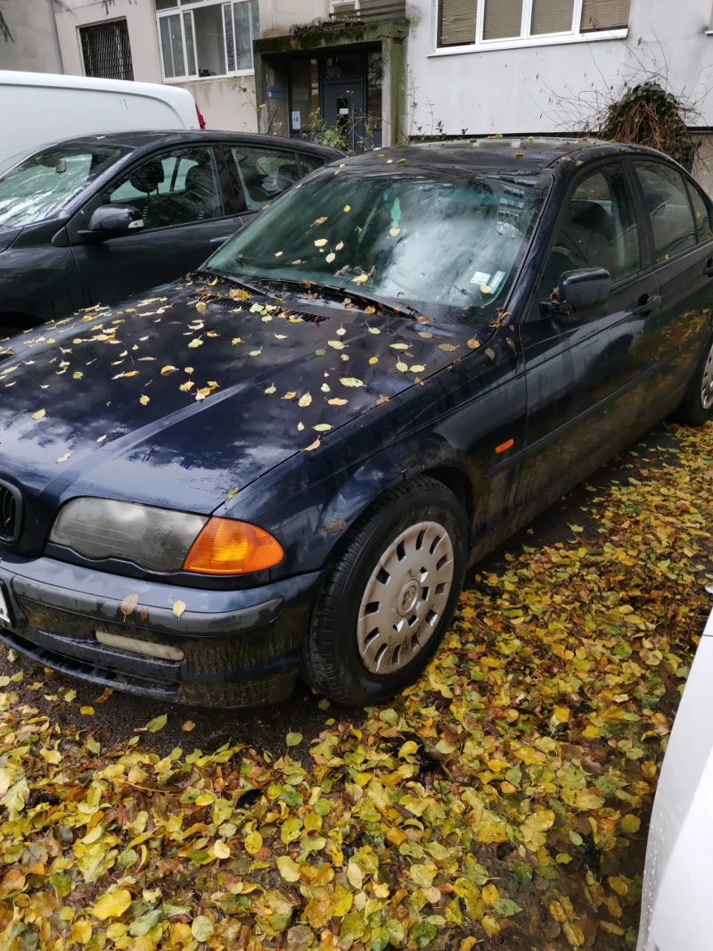BMW 318, снимка 2 - Автомобили и джипове - 52562282