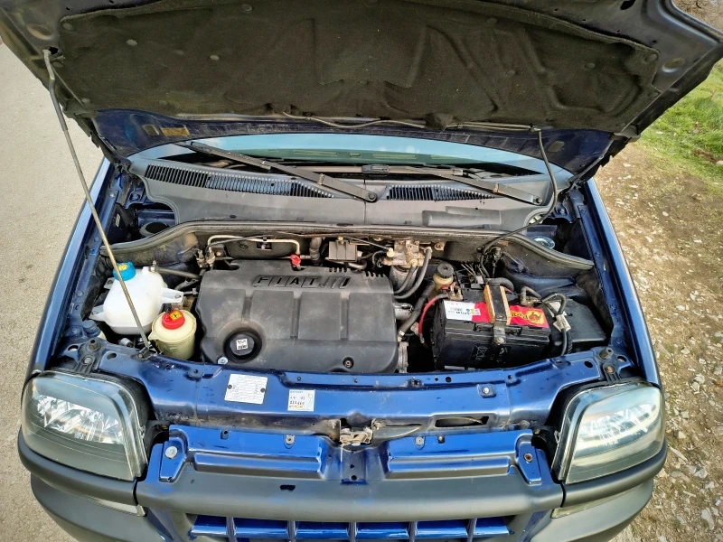 Fiat Doblo 1.9JTD 101к.с. пътническо, снимка 14 - Автомобили и джипове - 53011945