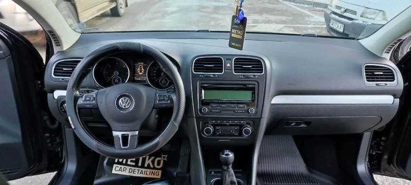 VW Golf 1.6, снимка 2 - Автомобили и джипове - 53090829