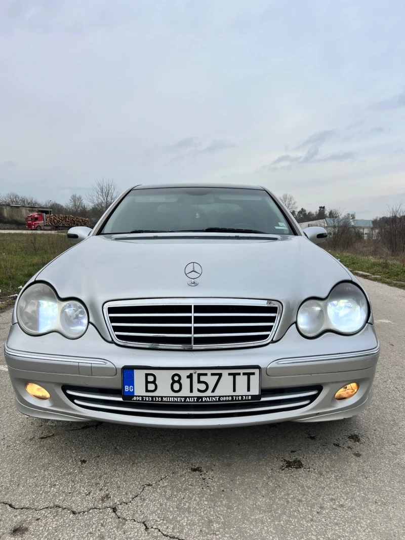 Mercedes-Benz C 220, снимка 7 - Автомобили и джипове - 53181178
