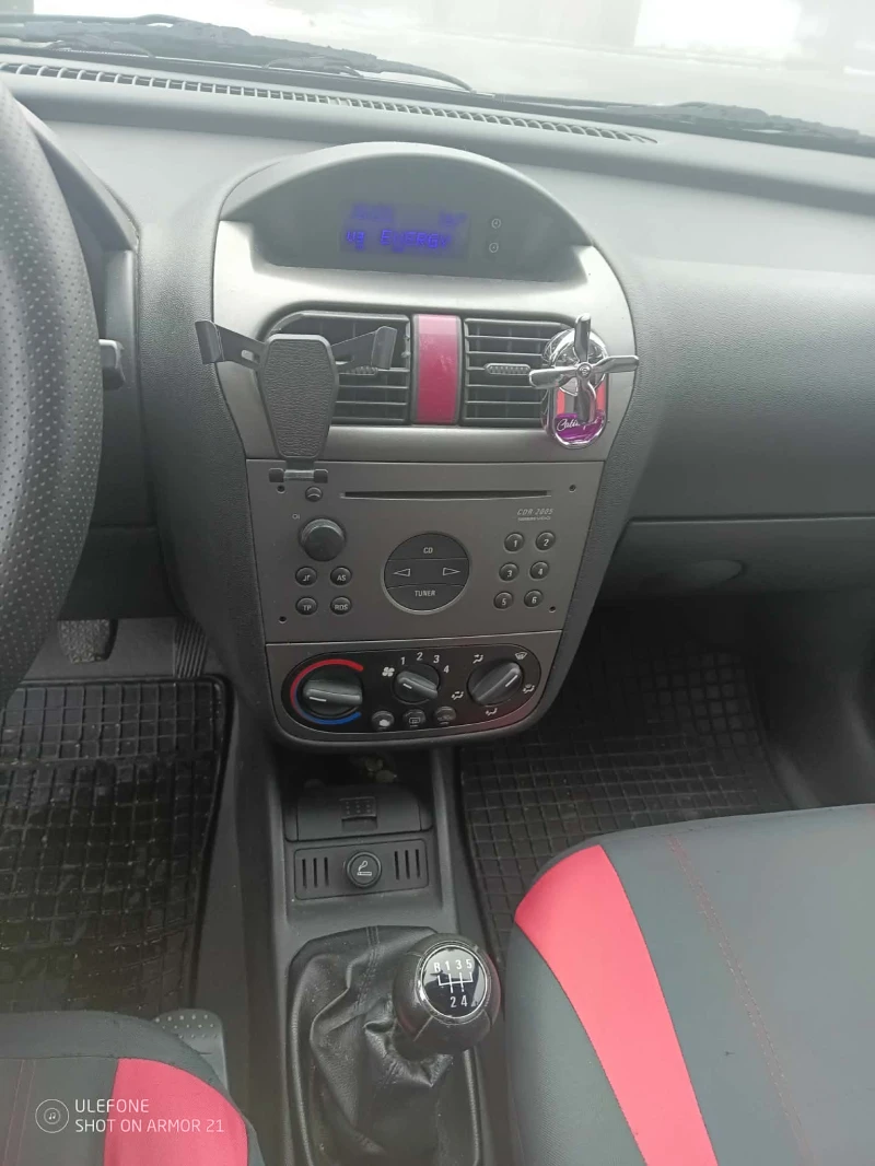 Opel Corsa, снимка 11 - Автомобили и джипове - 53206139