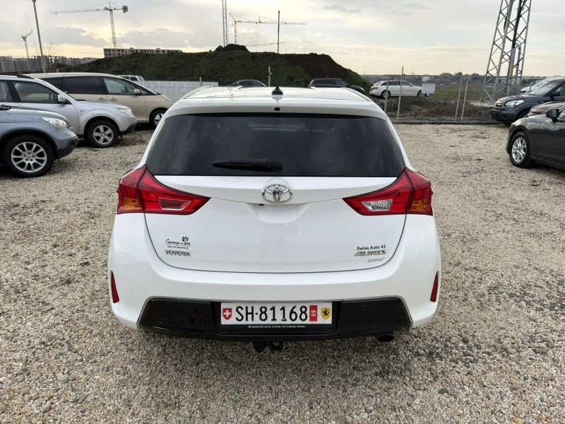 Toyota Auris 1.6 VVT-i, снимка 7 - Автомобили и джипове - 53235248