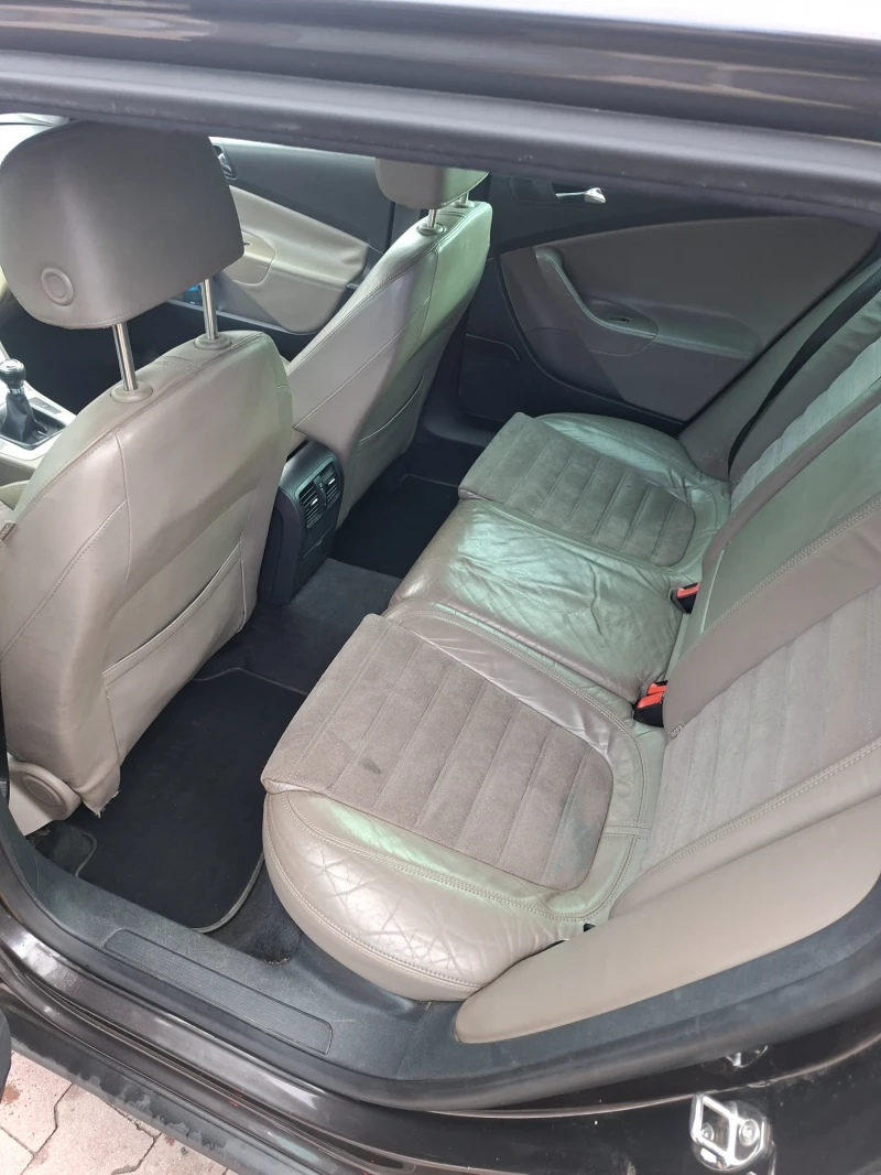 VW Passat, снимка 9 - Автомобили и джипове - 53395638