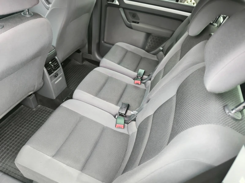 VW Touran Т.D.i-7 МЕСТА, КЛИМАТРОНИК, FACELiFT, ЕВРО 5В, снимка 12 - Автомобили и джипове - 53436491