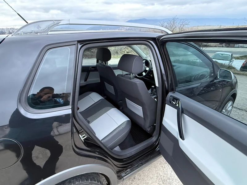 VW Polo CROSS 1.4TDI 70кс, снимка 10 - Автомобили и джипове - 53451942