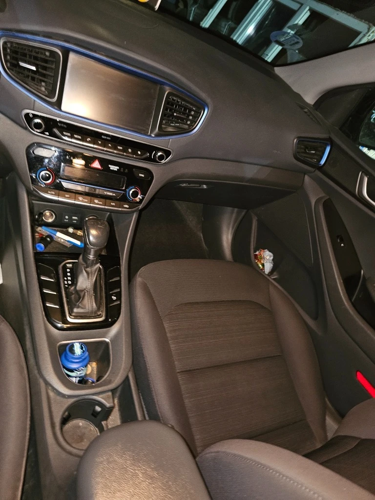 Hyundai Ioniq 1.6, снимка 9 - Автомобили и джипове - 52935477