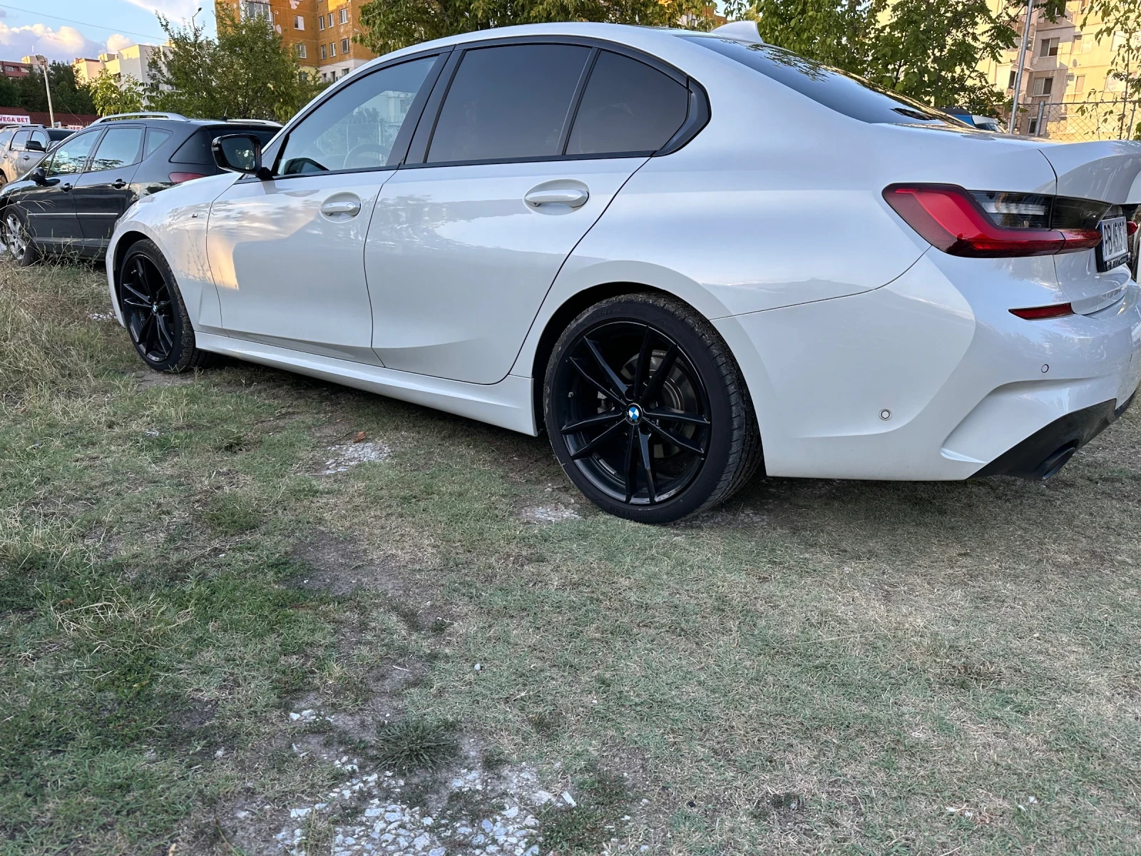 BMW 320 320xdrive Msport, снимка 1
