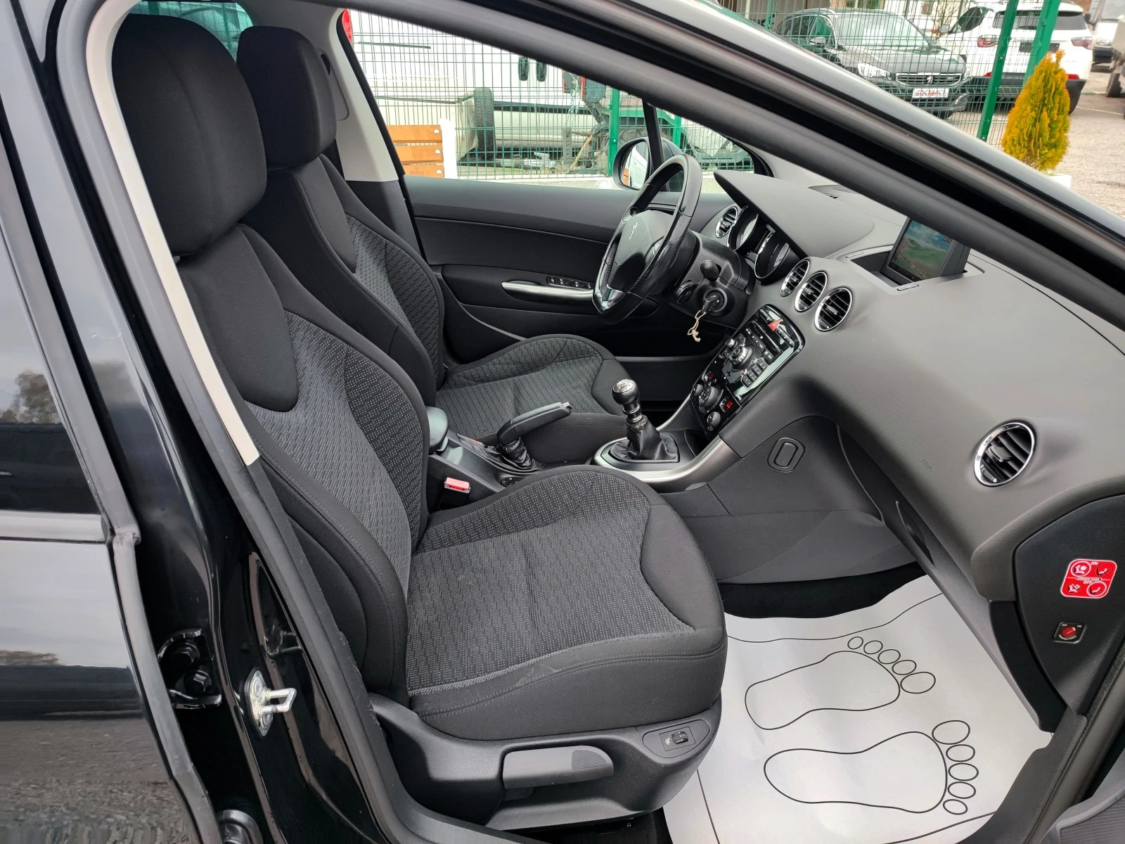 Peugeot 308  2, 0HDi Navi/Panorama | Mobile.bg   13