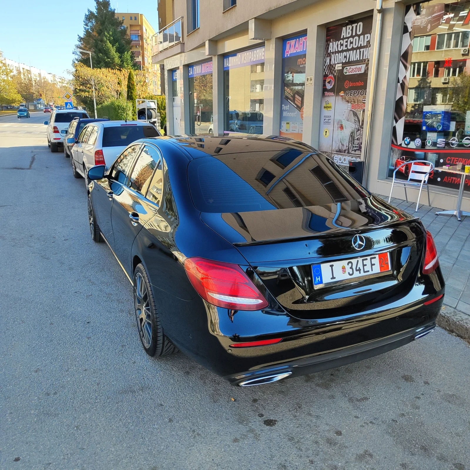 Mercedes-Benz E 220 AMG DIGITAL БАРТЕР  - изображение 5