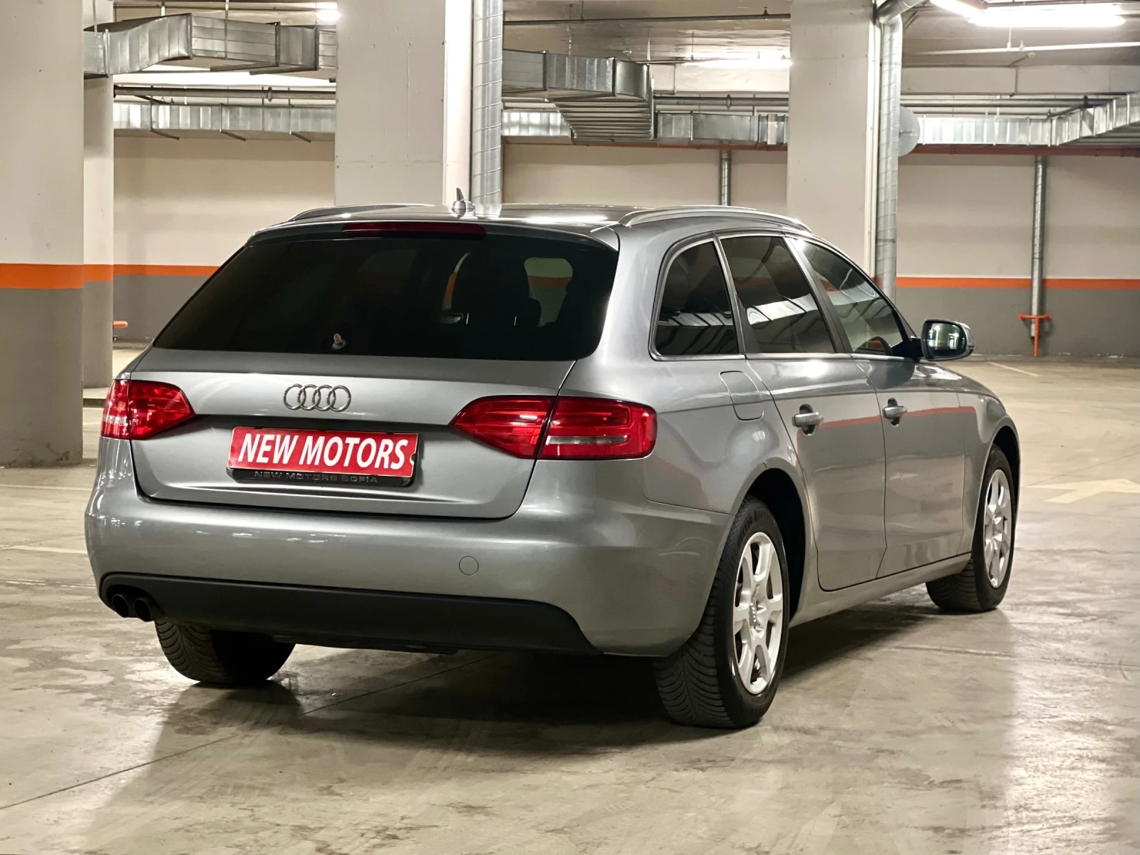Audi A4 2.0TDI-Лизинг през Уникредит  - изображение 4