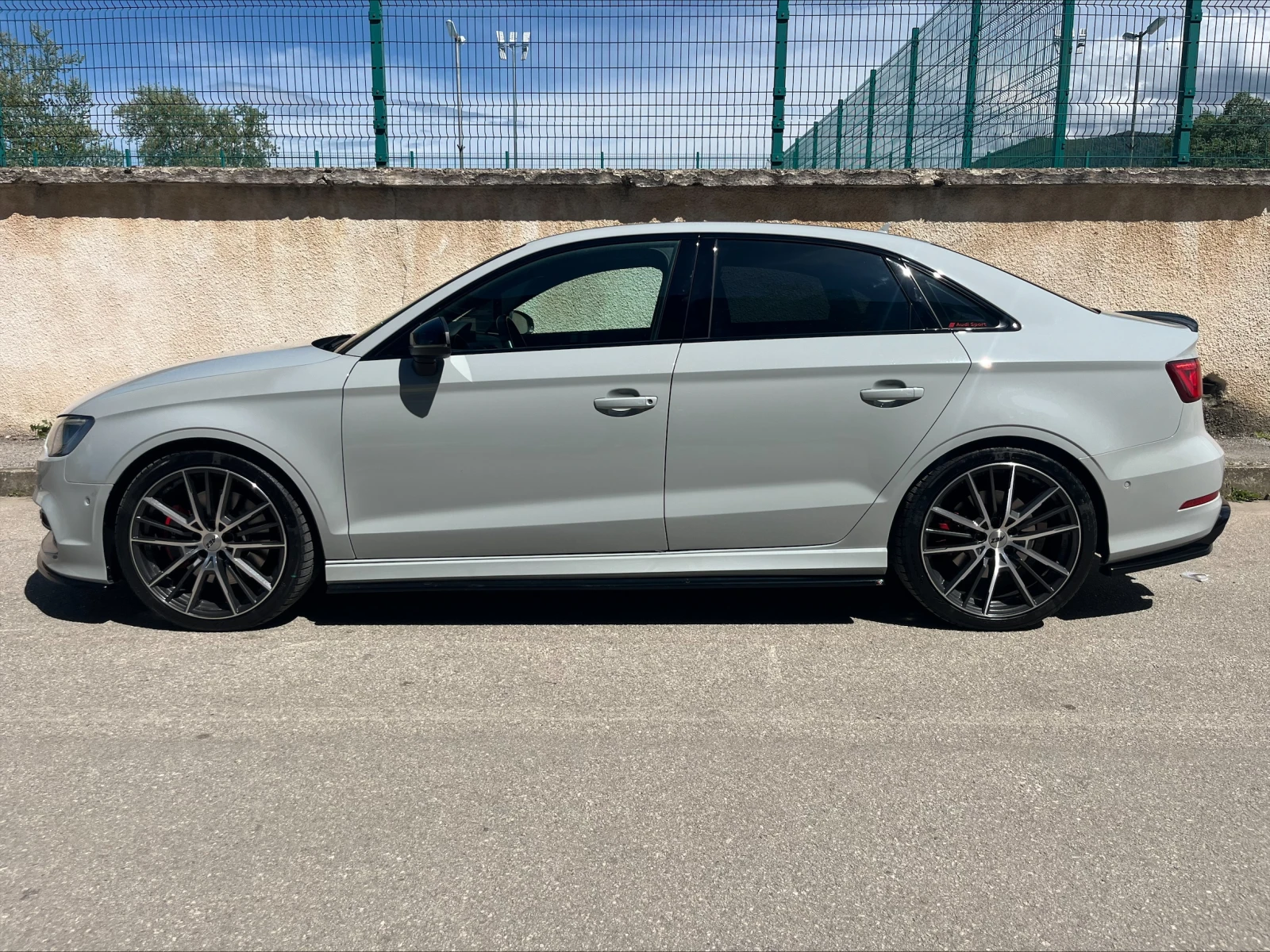 Audi S3 Exclusive - изображение 2