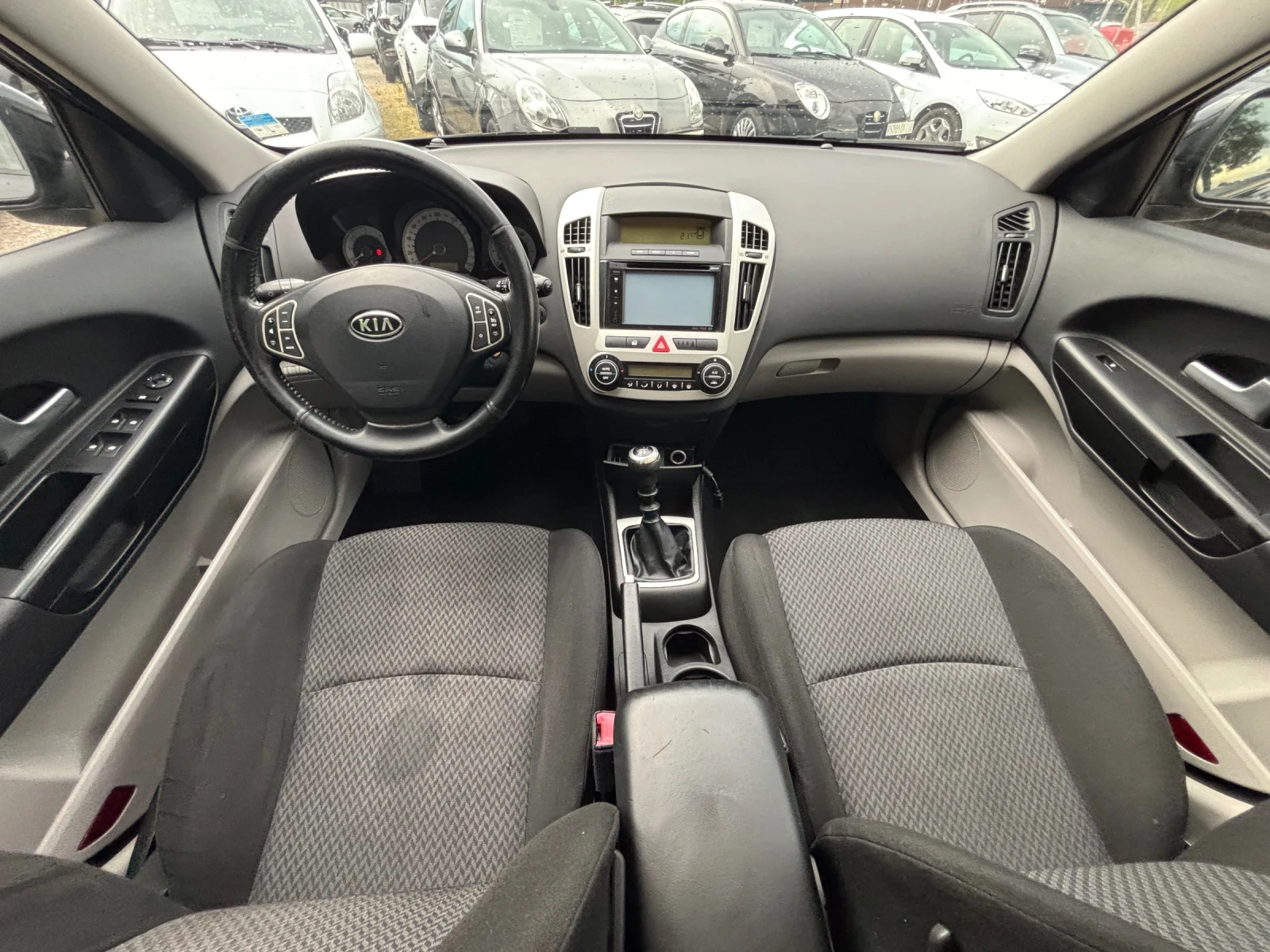 Kia Ceed 1.6 CRDI | Mobile.bg   11