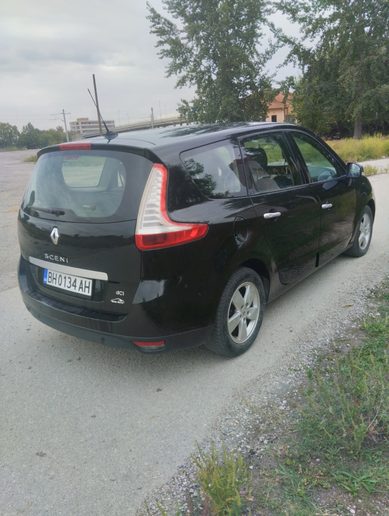 Renault Grand scenic 1.5dci - изображение 2