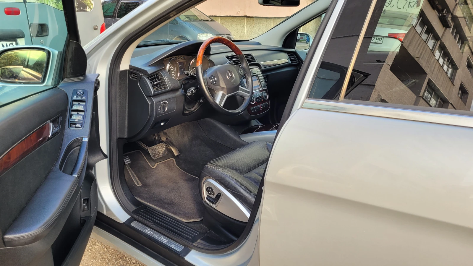 Mercedes-Benz R 500 Faselift 388kc 4matic Long AMG ����� 6+ 1 | Mobile.bg � ����������� 14