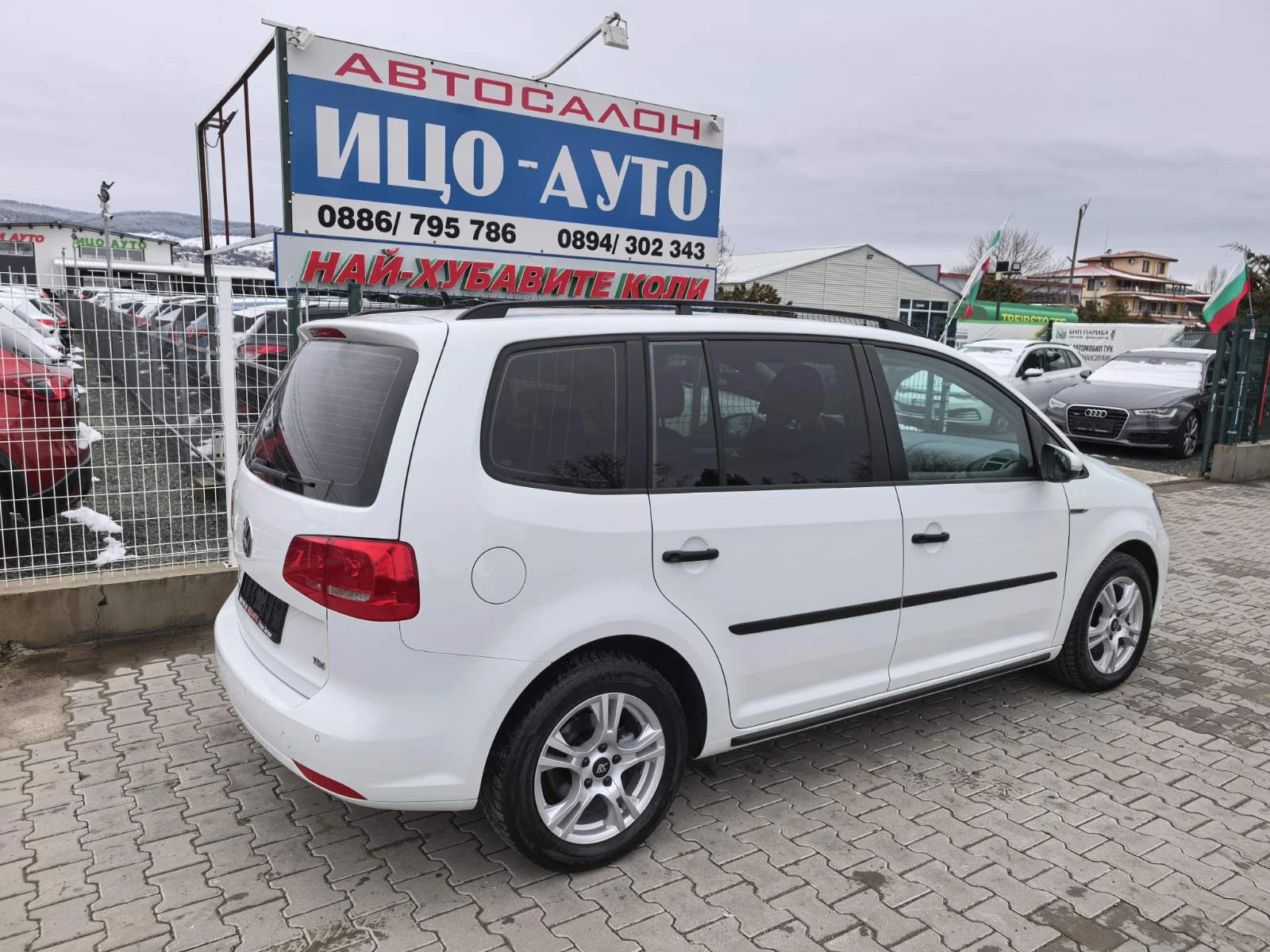 VW Touran Т.D.i-7 МЕСТА, КЛИМАТРОНИК, FACELiFT, ЕВРО 5В - изображение 6
