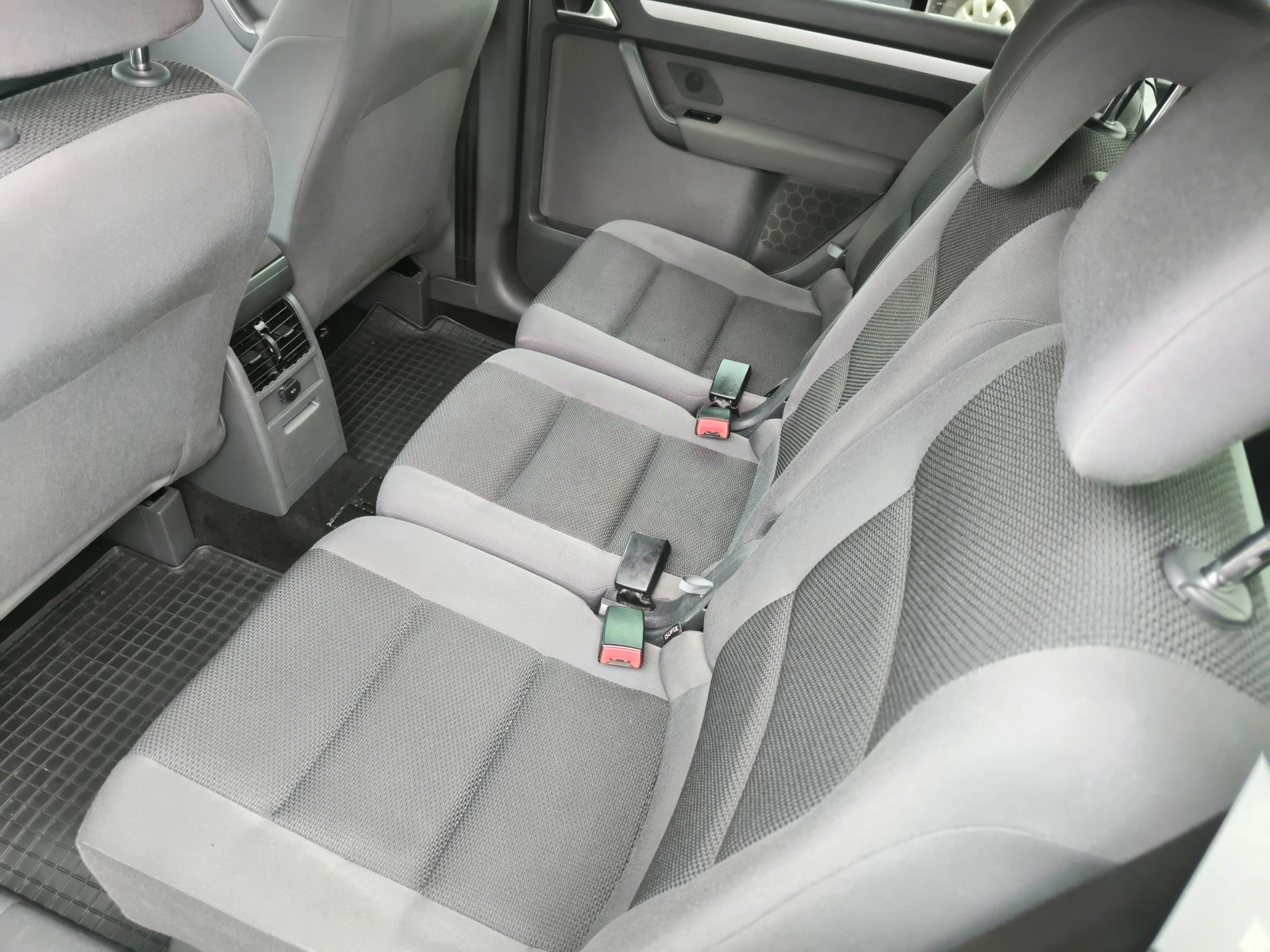 VW Touran �.D.i-7 �����, �����������, FACELiFT, ���� 5� | Mobile.bg � ����������� 12