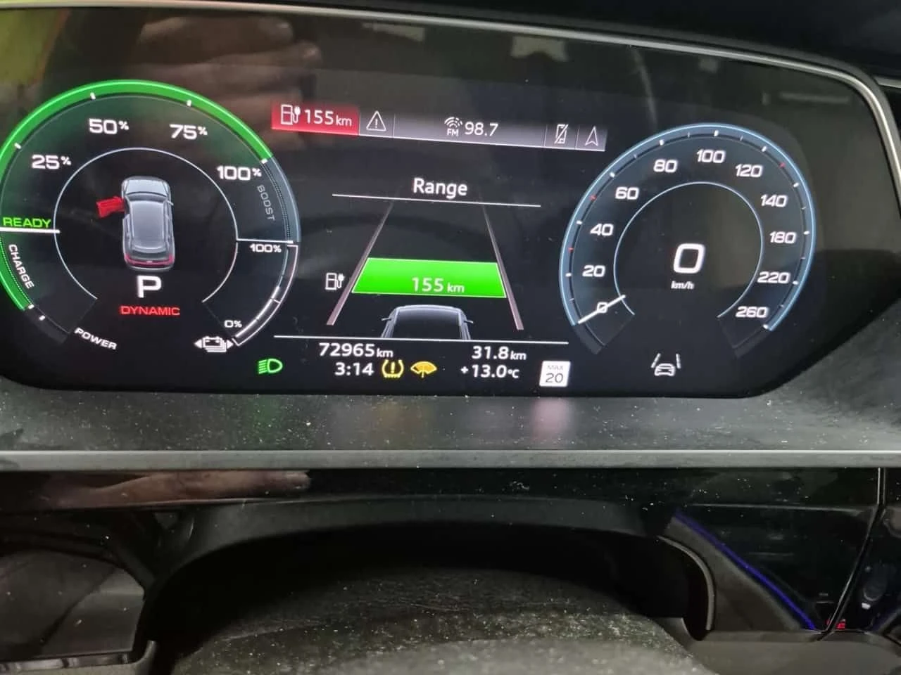 Audi E-Tron TECHNIK/ CARFAX/2 Ключа/Подгрев/Обдух/Панорама, снимка 9 - Автомобили и джипове - 53729684