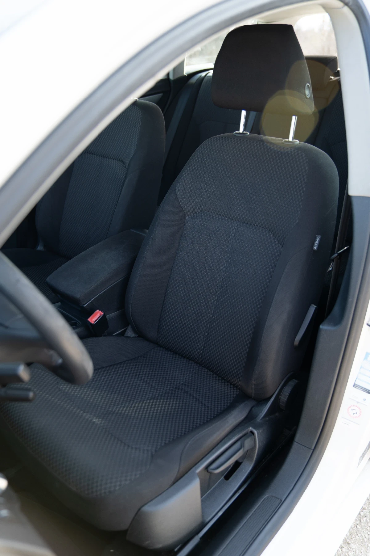 VW Passat, снимка 17 - Автомобили и джипове - 53851607