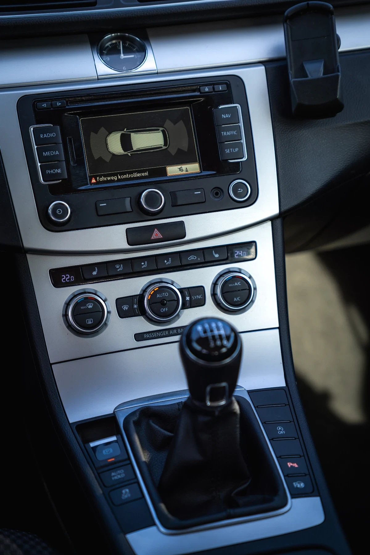 VW Passat, снимка 12 - Автомобили и джипове - 53851607