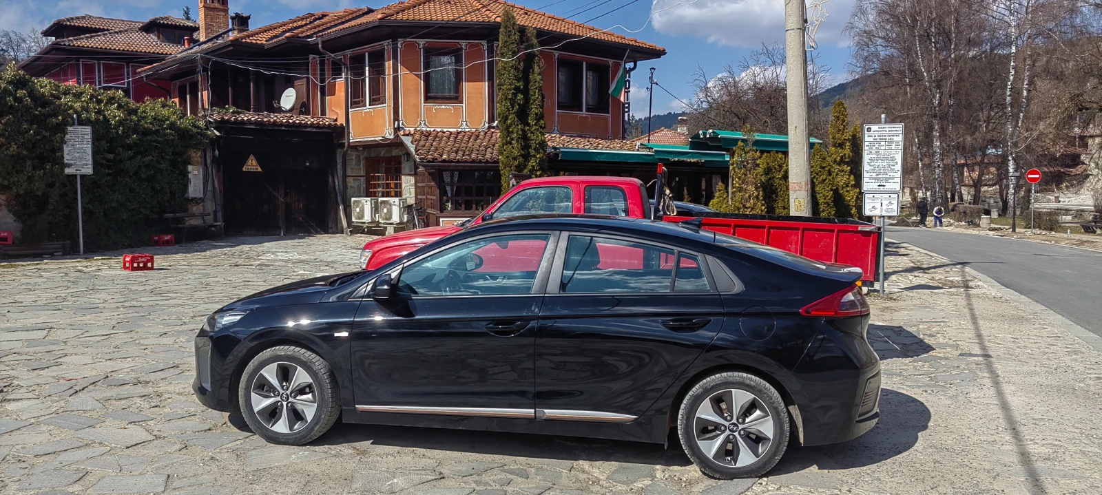 Hyundai Ioniq, снимка 14 - Автомобили и джипове - 54160236