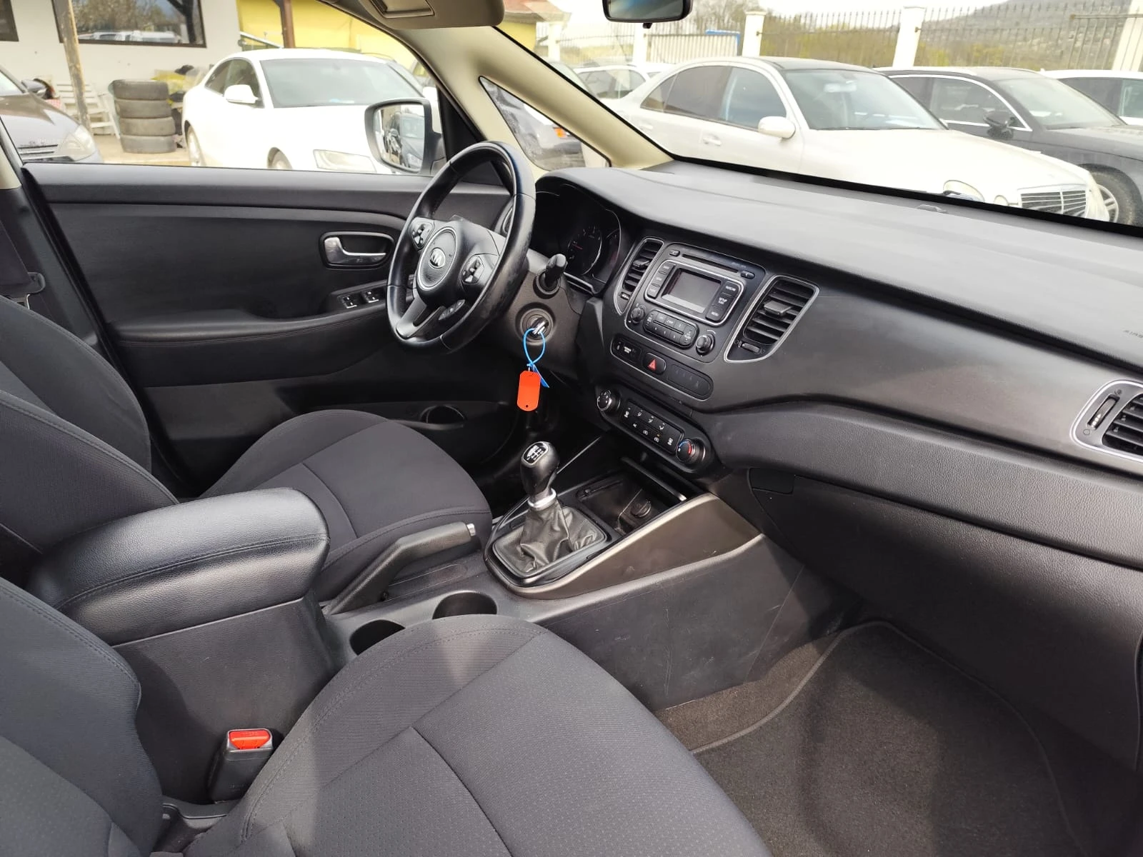 Kia Carens 1.7 ����� ������ | Mobile.bg � ����������� 12