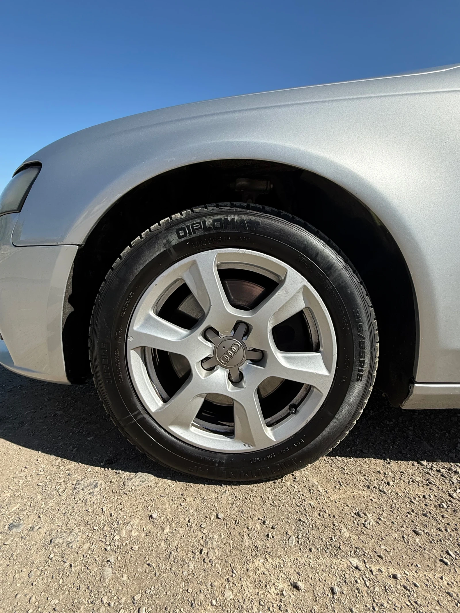 Audi A4, снимка 10 - Автомобили и джипове - 54721509
