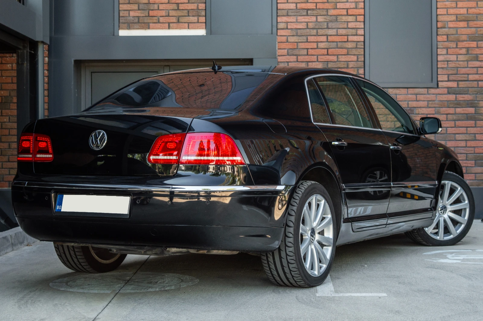 VW Phaeton 3.0 V6 TDI, снимка 4 - Автомобили и джипове - 55215842