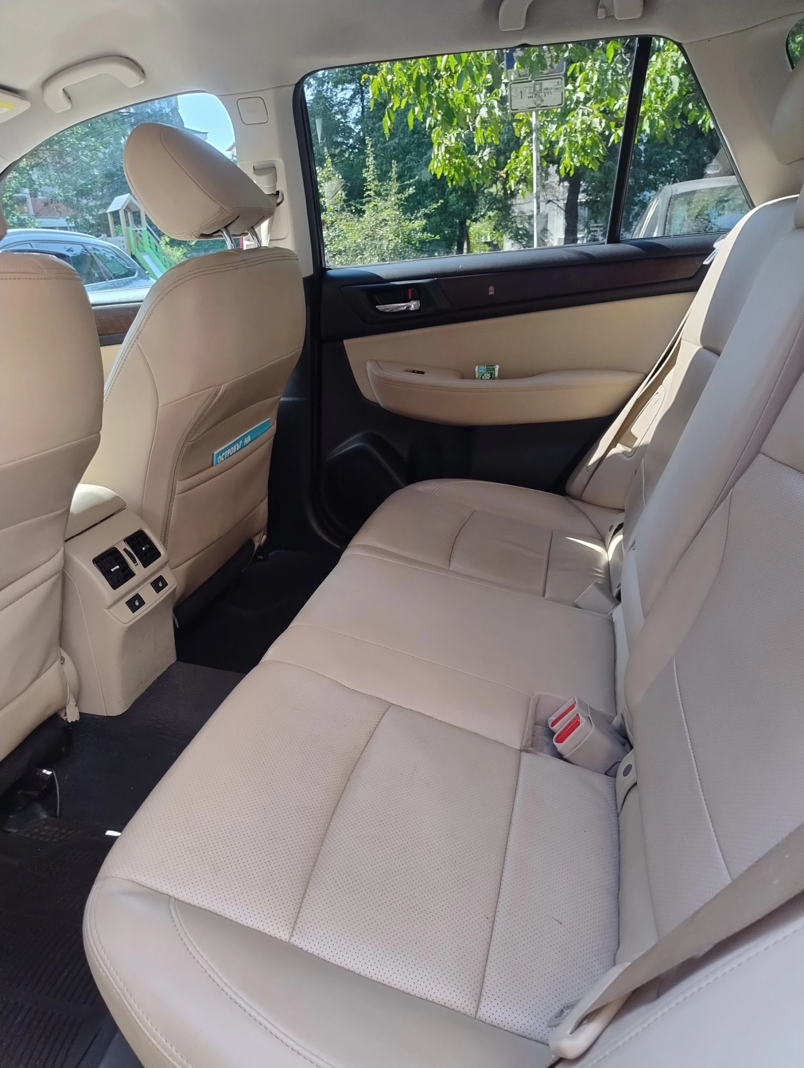 Subaru Outback 2.5 limmited, Кожен салон, снимка 7 - Автомобили и джипове - 55599632