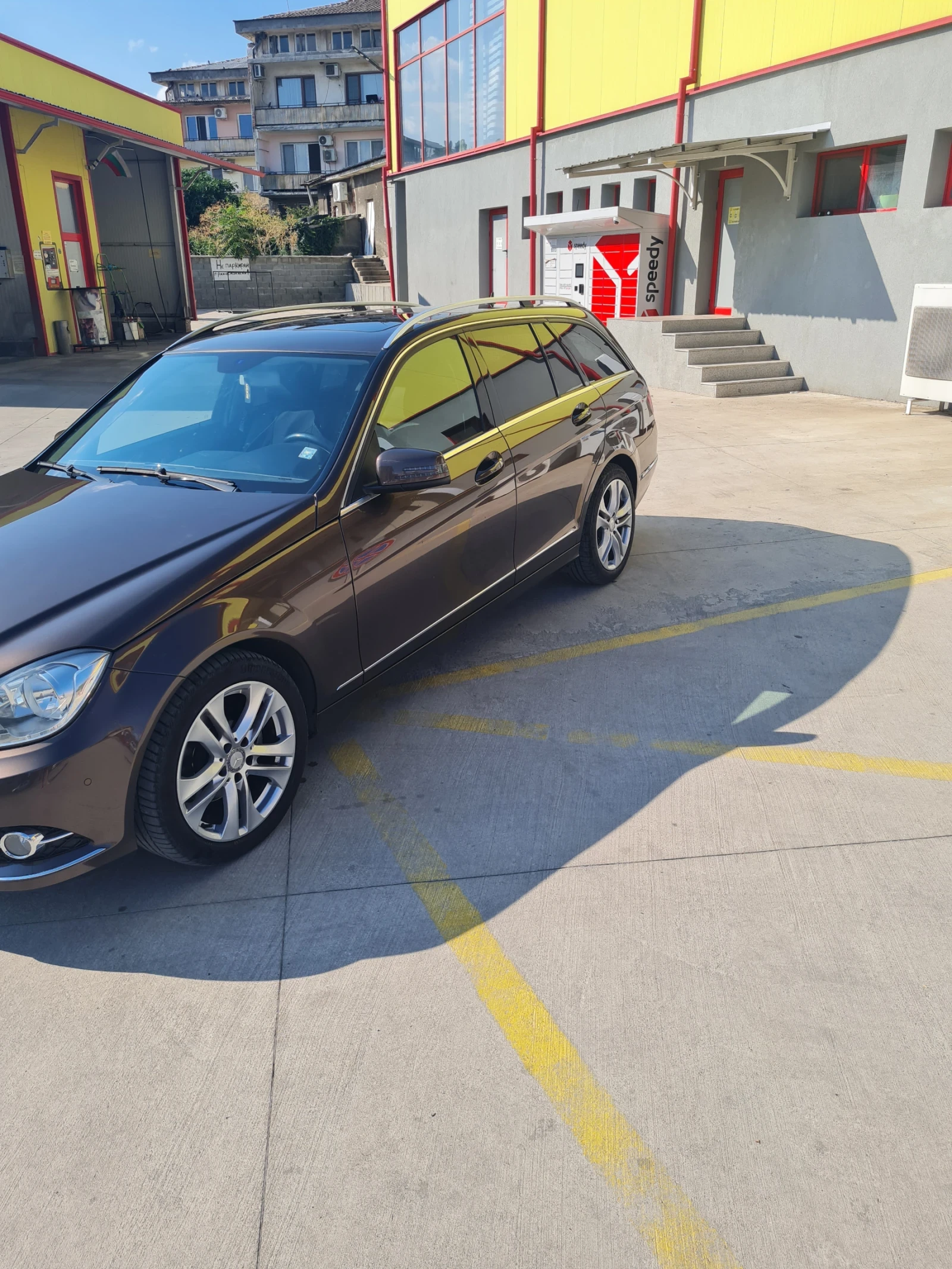 Mercedes-Benz C 200 Elegant, снимка 3 - Автомобили и джипове - 55606440