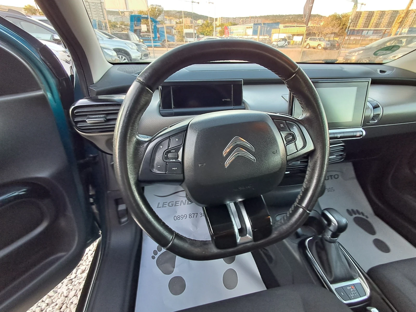 Citroen C4 Cactus 1.2i АВТОМАТИК 123000КМ НАВИГАЦИЯ, снимка 14 - Автомобили и джипове - 55673025