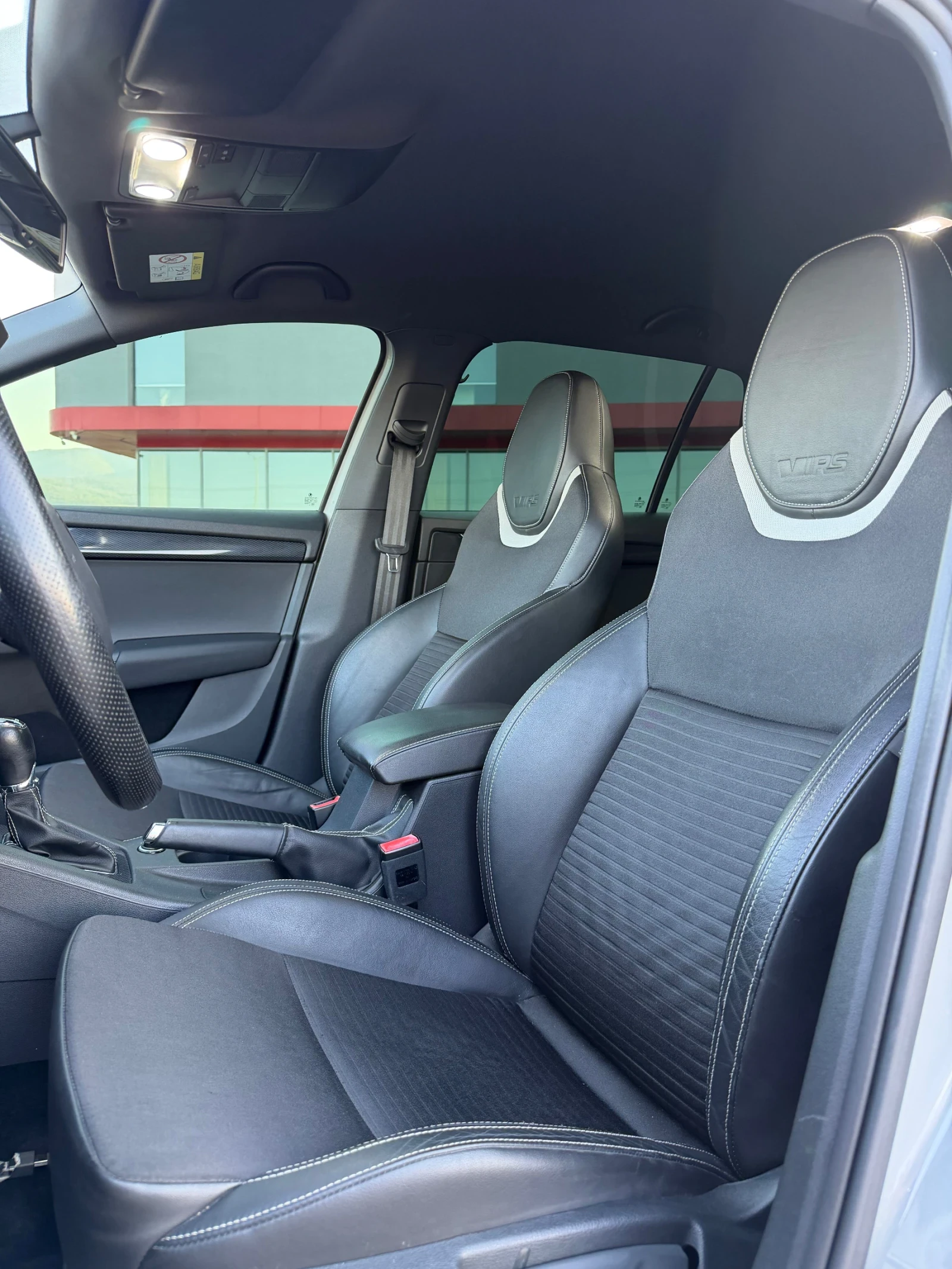 Skoda Octavia VRS, снимка 11 - Автомобили и джипове - 55746233