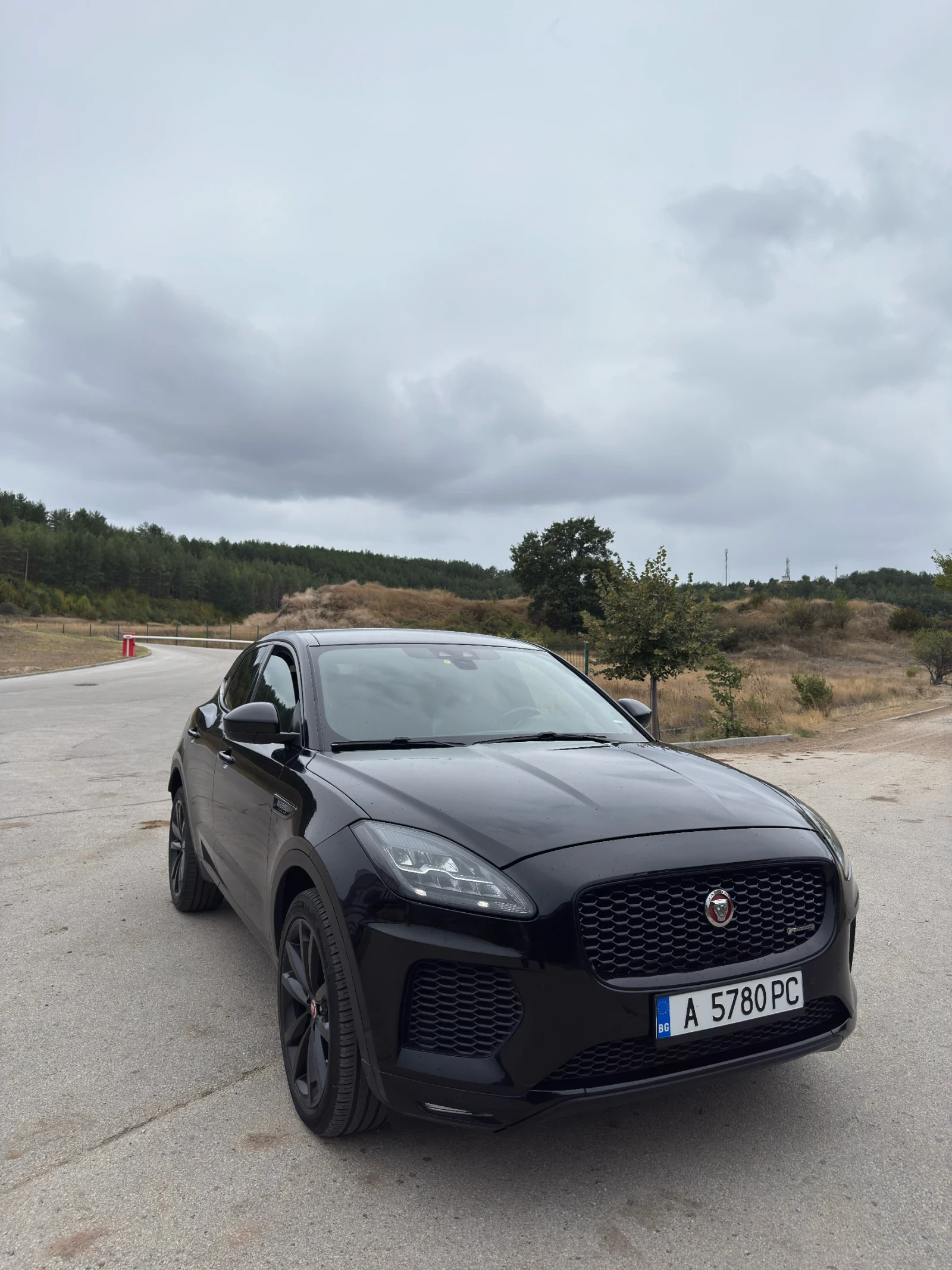 Jaguar E-pace R-Dynamic