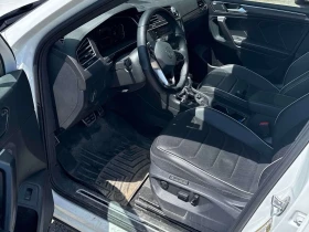 VW Tiguan  Highline R Line / PANO / MEMORY / Fender / ОБДУХ, снимка 8