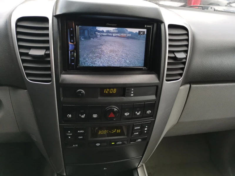 Kia Sorento 3.5 V6 AVTOMAT GAZ , снимка 12 - Автомобили и джипове - 51995820