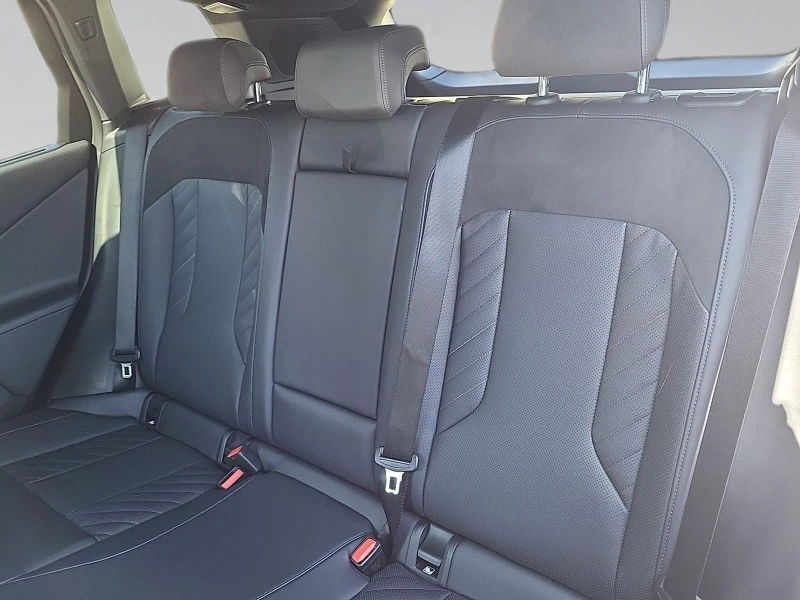 BMW X3 20d/xDrive/NEW MODEL/M-SPORT/H&K/PANO/LED/, снимка 12 - Автомобили и джипове - 52521947