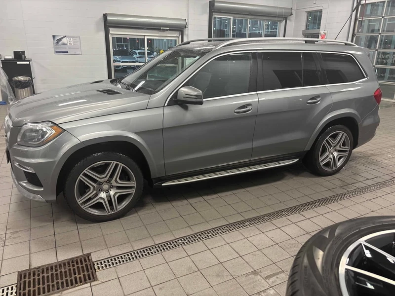 Mercedes-Benz GL 350 BlueTEC  CARFAX, снимка 2 - Автомобили и джипове - 52803347