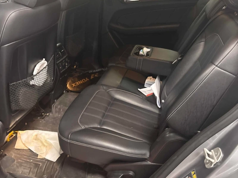 Mercedes-Benz GL 350 BlueTEC  CARFAX, снимка 10 - Автомобили и джипове - 52803347