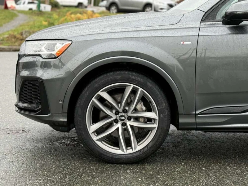 Audi Q7 * quatro Progressiv * CARFAX * БЕЗ ПЪРВОНАЧАЛНА , снимка 4 - Автомобили и джипове - 53202859