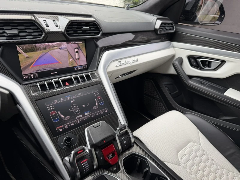 Lamborghini Urus, снимка 14 - Автомобили и джипове - 53276986