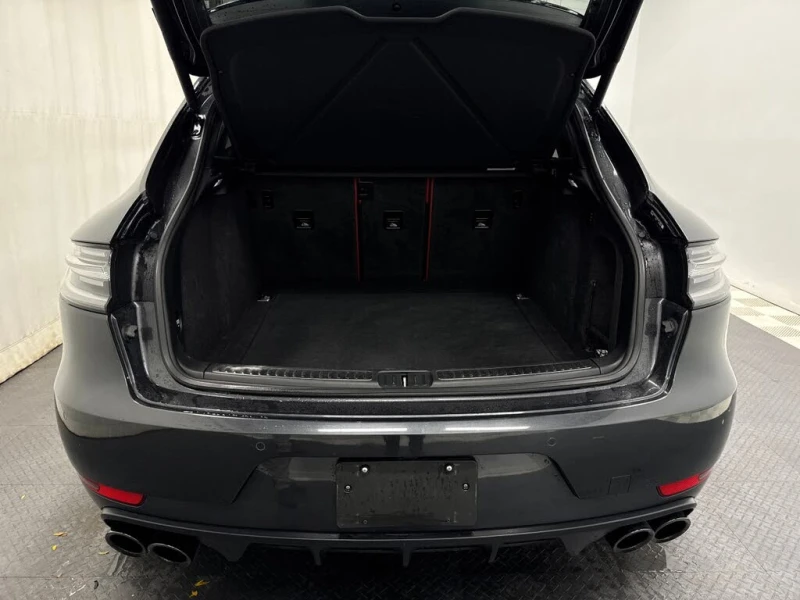 Porsche Macan GTS * CARFAX * АвтоКредит* (ЦЕНА ДО БГ), снимка 4 - Автомобили и джипове - 53457569